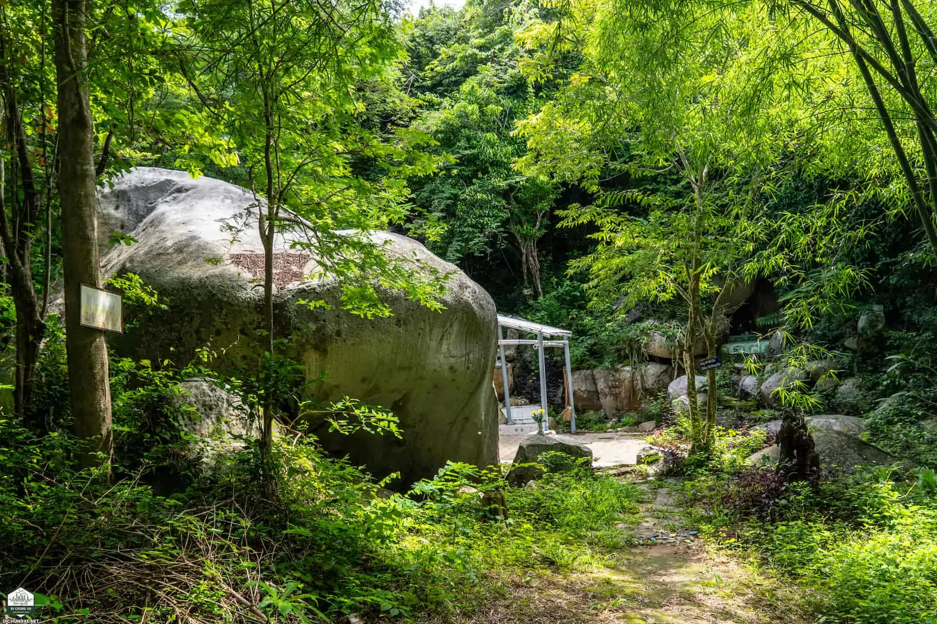 Núi Minh Đạm - Biển Phước Hải