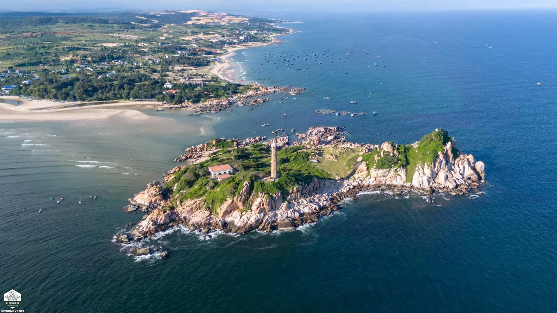 Leo núi Tà Cú - tắm biển Kê Gà