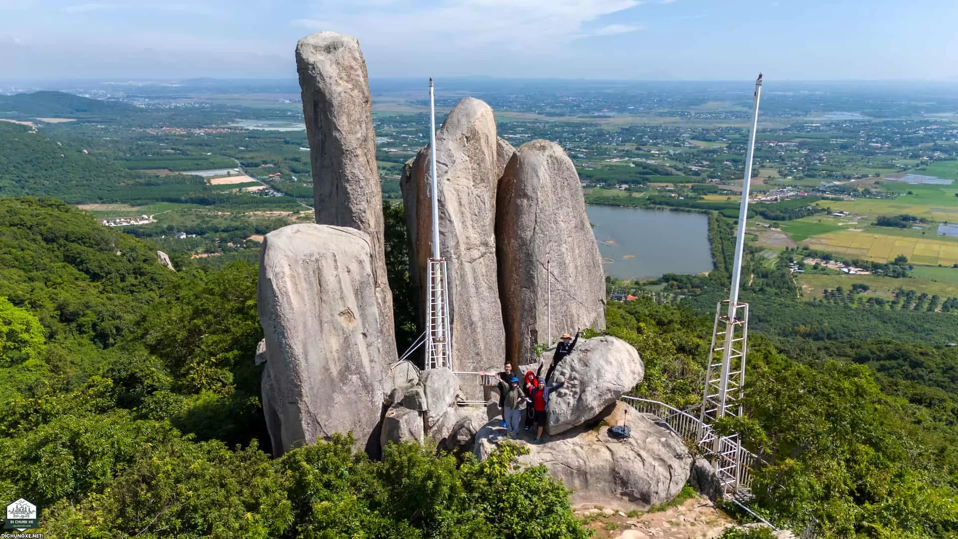 Núi Minh Đạm - Biển Phước Hải